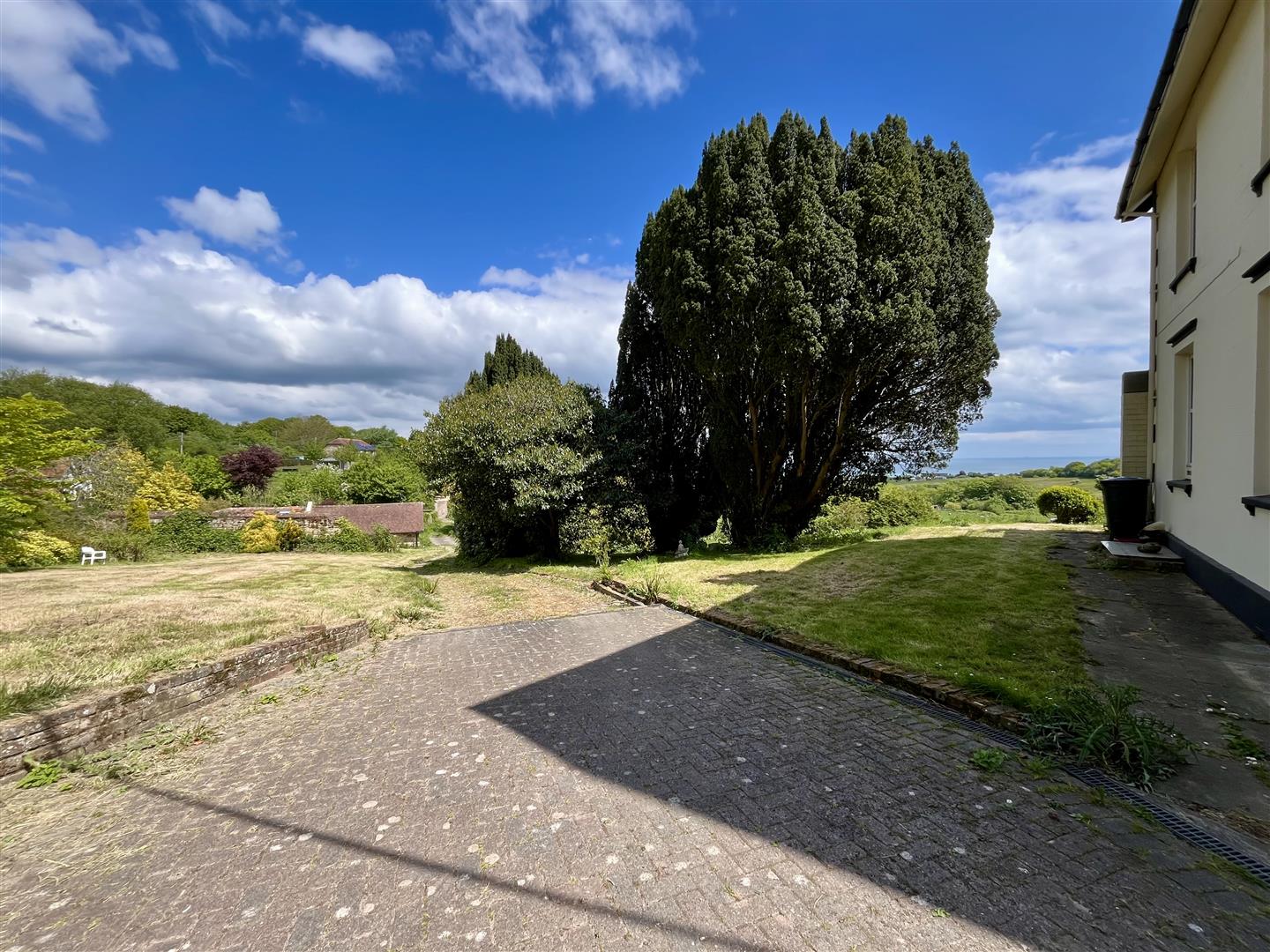 Warren Road, Fairlight